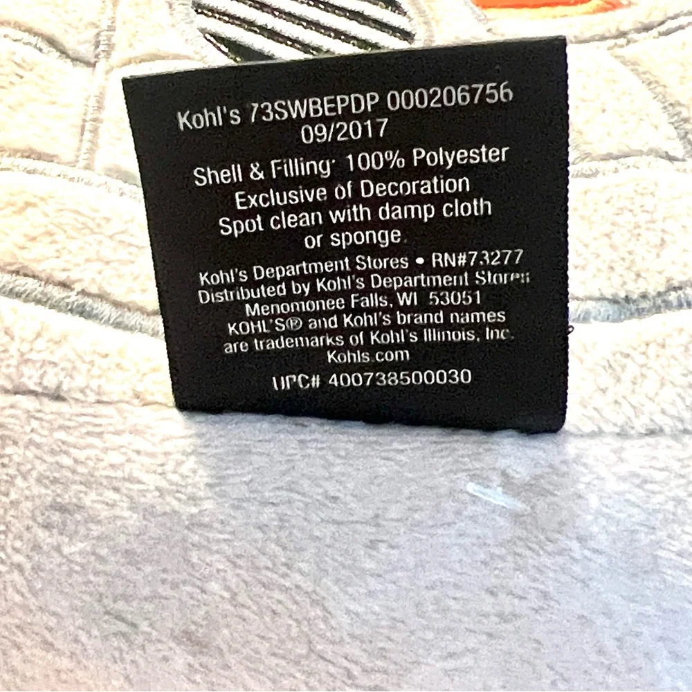 Star Wars,Millennium Falcon Decorative Pillow by Kohl's,Excellent Condition,Soft - Picture 3 of 7